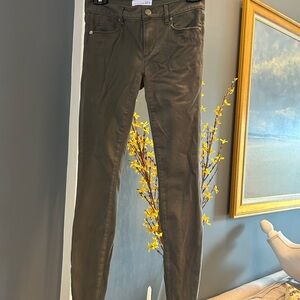 Ann Taylor Loft Olive Green Skinny Leggings~Size 00